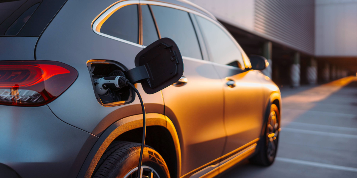 Ein E-Auto das Lädt